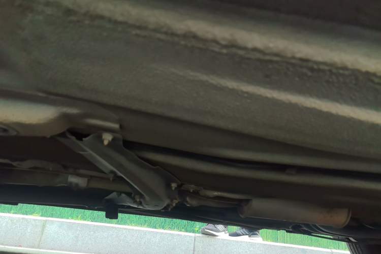 Used Volkswagen Gran Lavida 2013 1.6L Automatic Fashion Model Chassis Rear