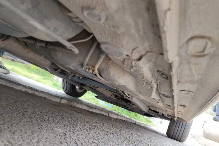 Used Volkswagen Gran Lavida 2013 1.6L Automatic Fashion Model Chassis Rear Right