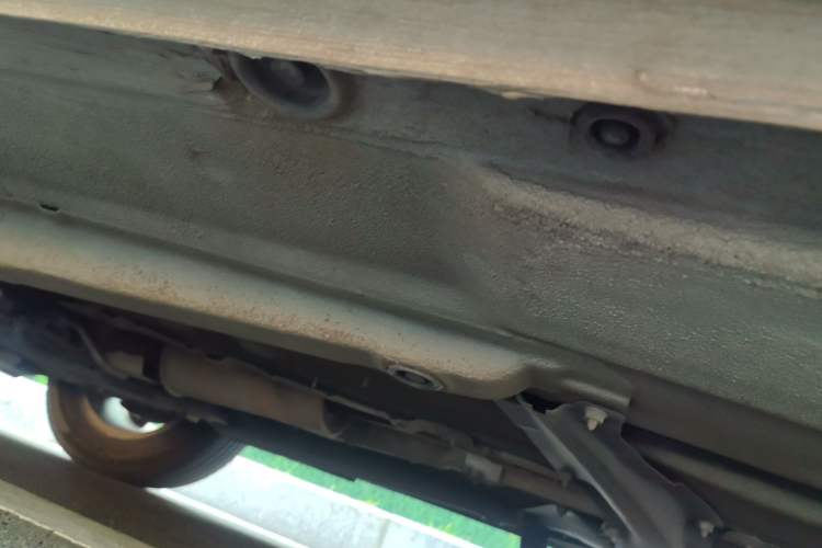 Used Volkswagen Gran Lavida 2013 1.6L Automatic Fashion Model Chassis Rear Right
