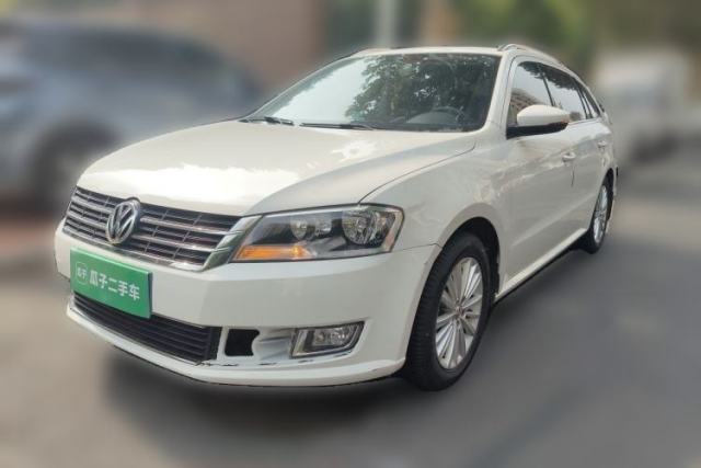 Used Volkswagen Gran Lavida 2013 1.6L Manual Comfort Model