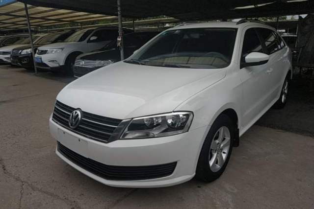 Used Volkswagen Gran Lavida 2013 1.6L Automatic Fashion Model