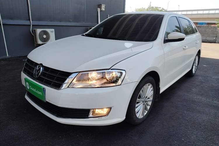 Volkswagen Gran Lavida 2013 1.6L Automatic Comfort Model d’occasion Guazi used car, China used car export, Used car for sale, Used  cars, Cheapest cars for sale