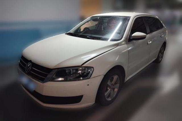 Used Volkswagen Gran Lavida 2013 1.6L Automatic Fashion Model