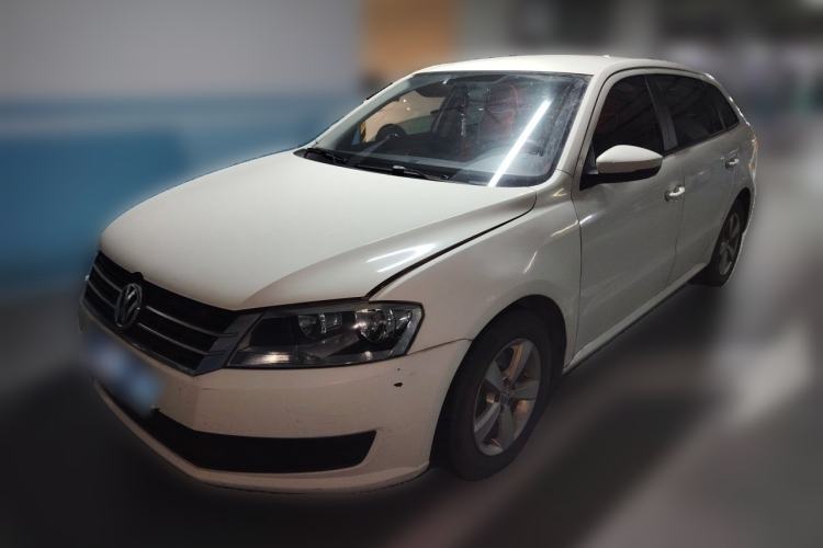 Used Volkswagen Gran Lavida 2013 1.6L Automatic Fashion Model Guazi used car, China used car export, Used car for sale, Used  cars, Cheapest cars for sale