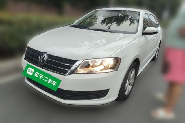 Używany Volkswagen Gran Lavida 2013 1.6L Automatic Fashion Model