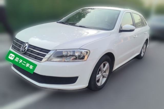 Used Volkswagen Gran Lavida 2013 1.6L Automatic Fashion Model