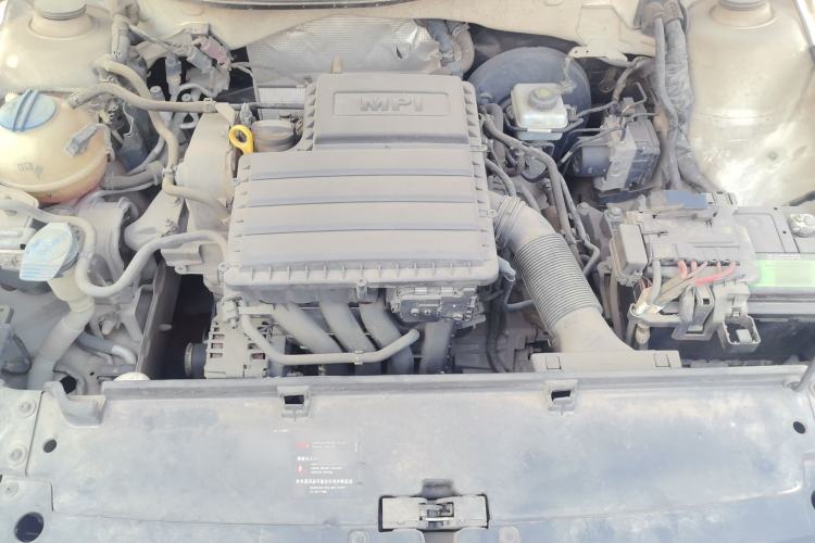 Used Volkswagen Gran Lavida 2013 1.6L Automatic Fashion Model Engine Bay