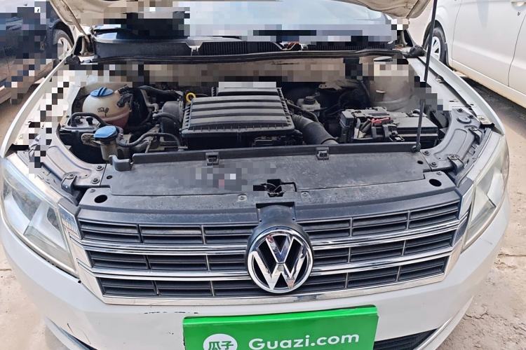 Used Volkswagen Gran Lavida 2013 1.6L Automatic Luxury Model Engine Bay