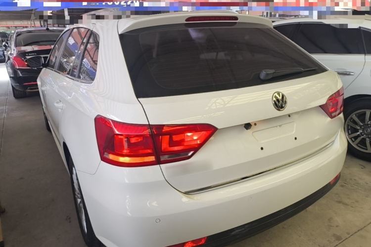 Used Volkswagen Gran Lavida 2013 1.4 TSI Automatic Comfort Model Exterior 2