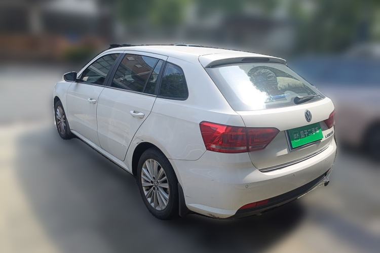 Used Volkswagen Gran Lavida 2013 1.4 TSI Automatic Comfort Model Exterior 3