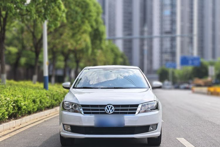 Used Volkswagen Gran Lavida 2013 1.4 TSI Automatic Comfort Model Exterior 8