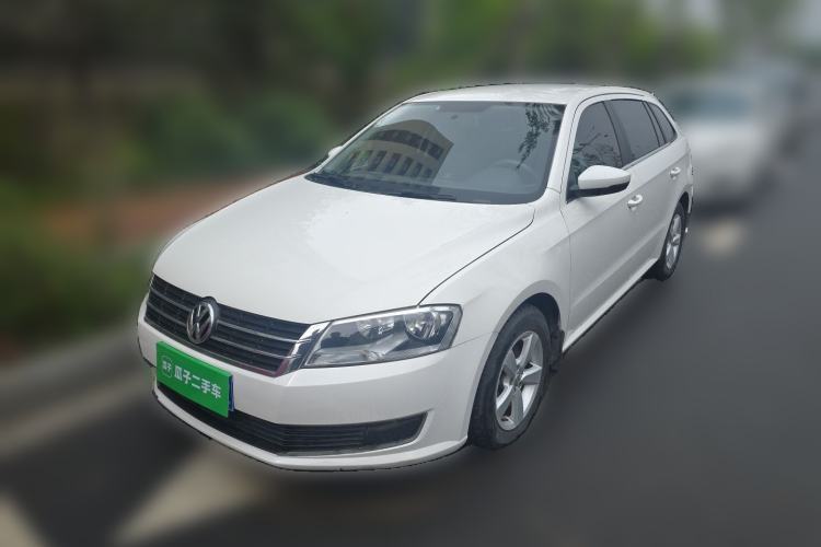 Used Volkswagen Gran Lavida 2013 1.6L Manual Fashion Model Guazi used car, China used car export, Used car for sale, Used  cars, Cheapest cars for sale