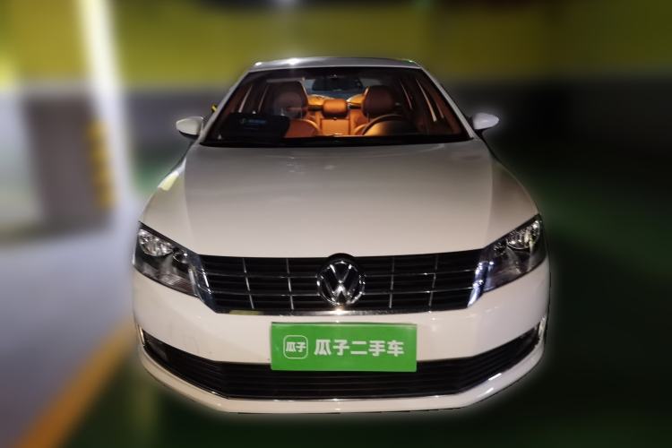 Used Volkswagen Gran Lavida 2013 1.4 TSI Manual Comfort Model Front