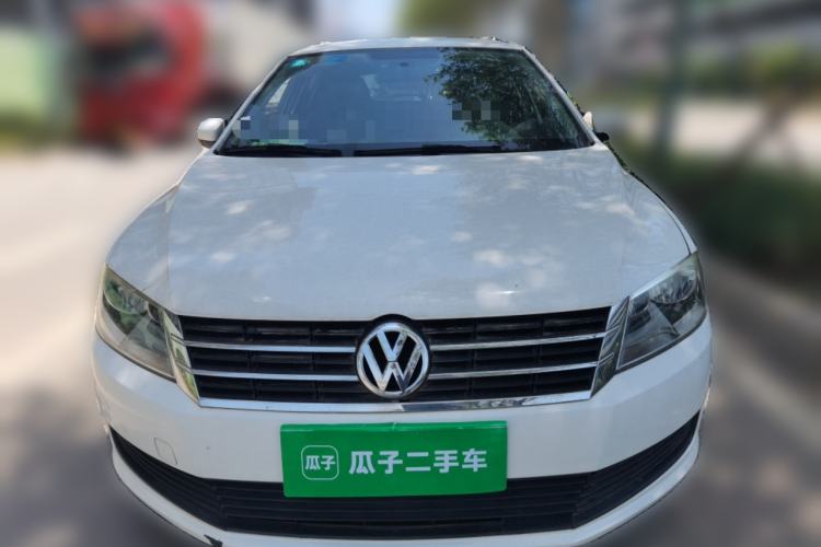 Used Volkswagen Gran Lavida 2013 1.6L Automatic Fashion Model Front