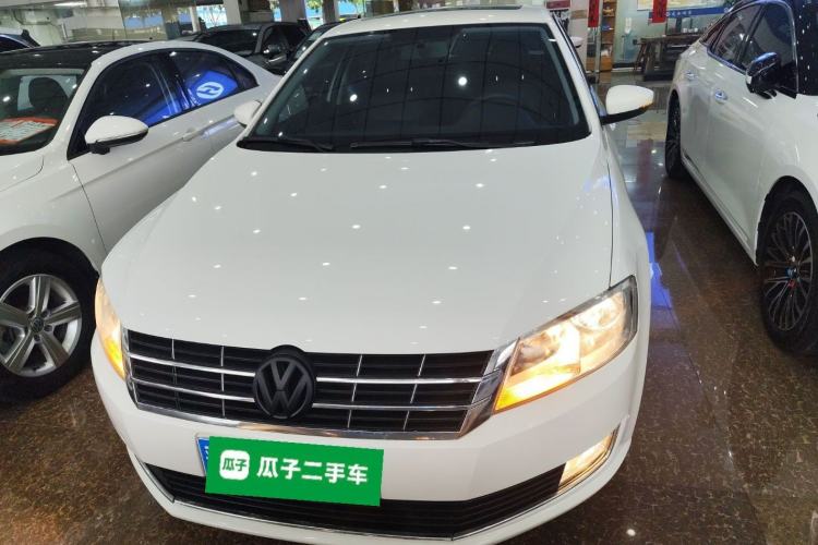 Used Volkswagen Gran Lavida 2013 1.4 TSI Automatic Comfort Model Front