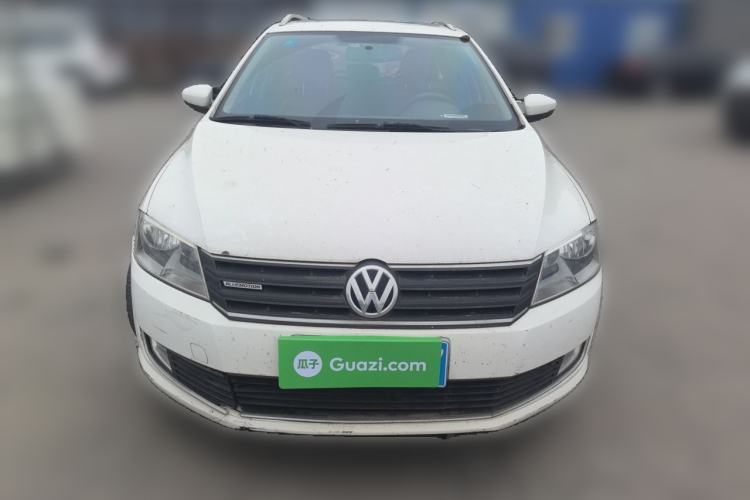 Used Volkswagen Gran Lavida 2013 1.4 TSI Manual Comfort Model Front