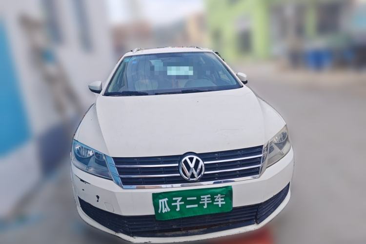 Used Volkswagen Gran Lavida 2013 1.6L Automatic Fashion Model Front