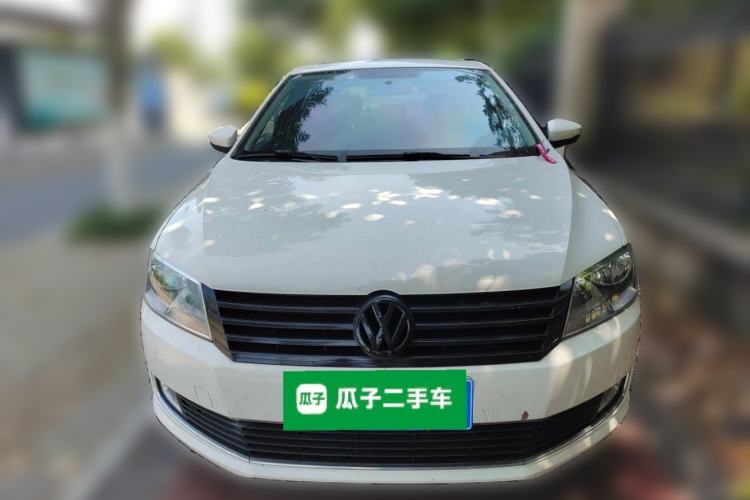 Used Volkswagen Gran Lavida 2013 1.4 TSI Automatic Comfort Model Front