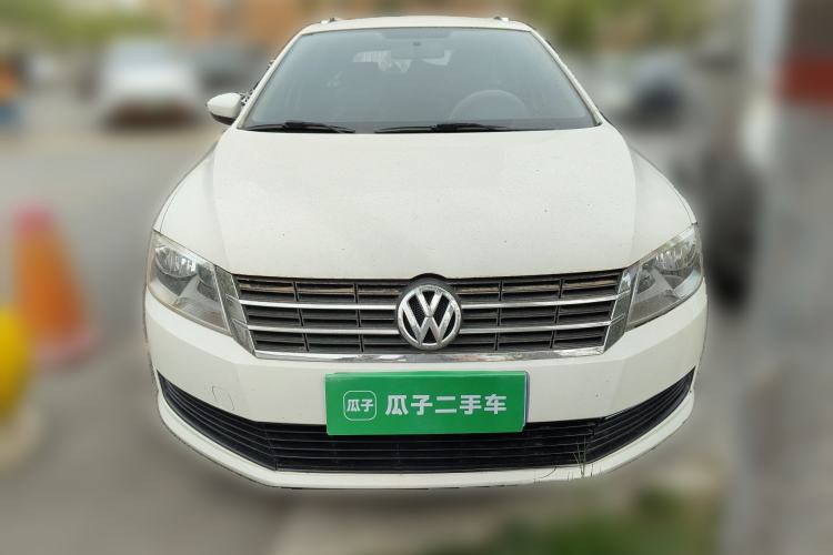 Used Volkswagen Gran Lavida 2013 1.6L Automatic Fashion Model Front