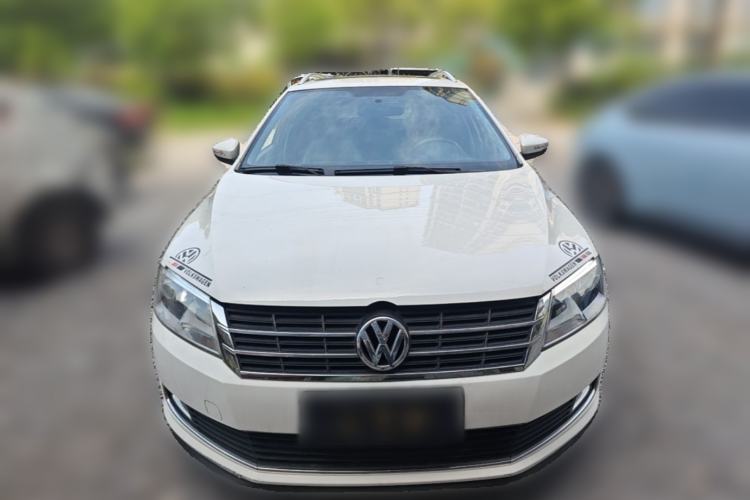 Used Volkswagen Gran Lavida 2013 1.6L Automatic Comfort Model Front