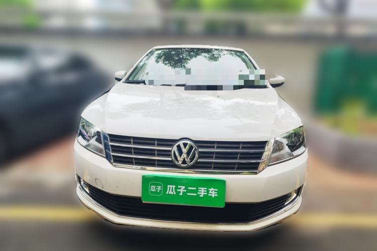 Used Volkswagen Gran Lavida 2013 1.6L Automatic Comfort Model Front