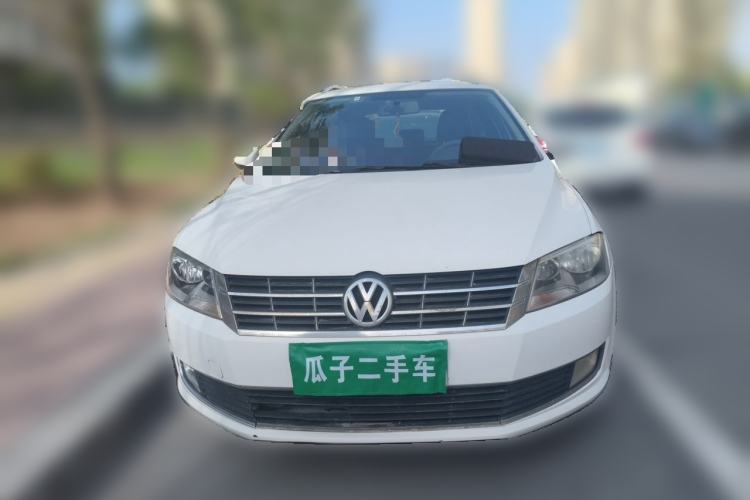 Used Volkswagen Gran Lavida 2013 1.4 TSI Automatic Comfort Model Front