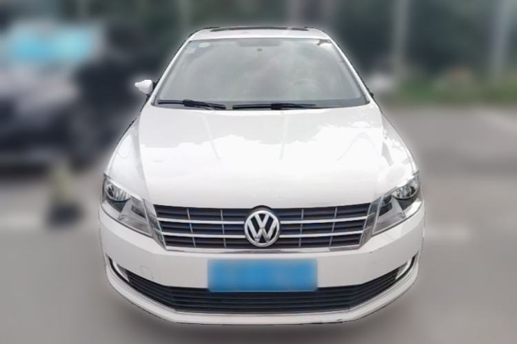 Used Volkswagen Gran Lavida 2013 1.6L Automatic Comfort Model Front