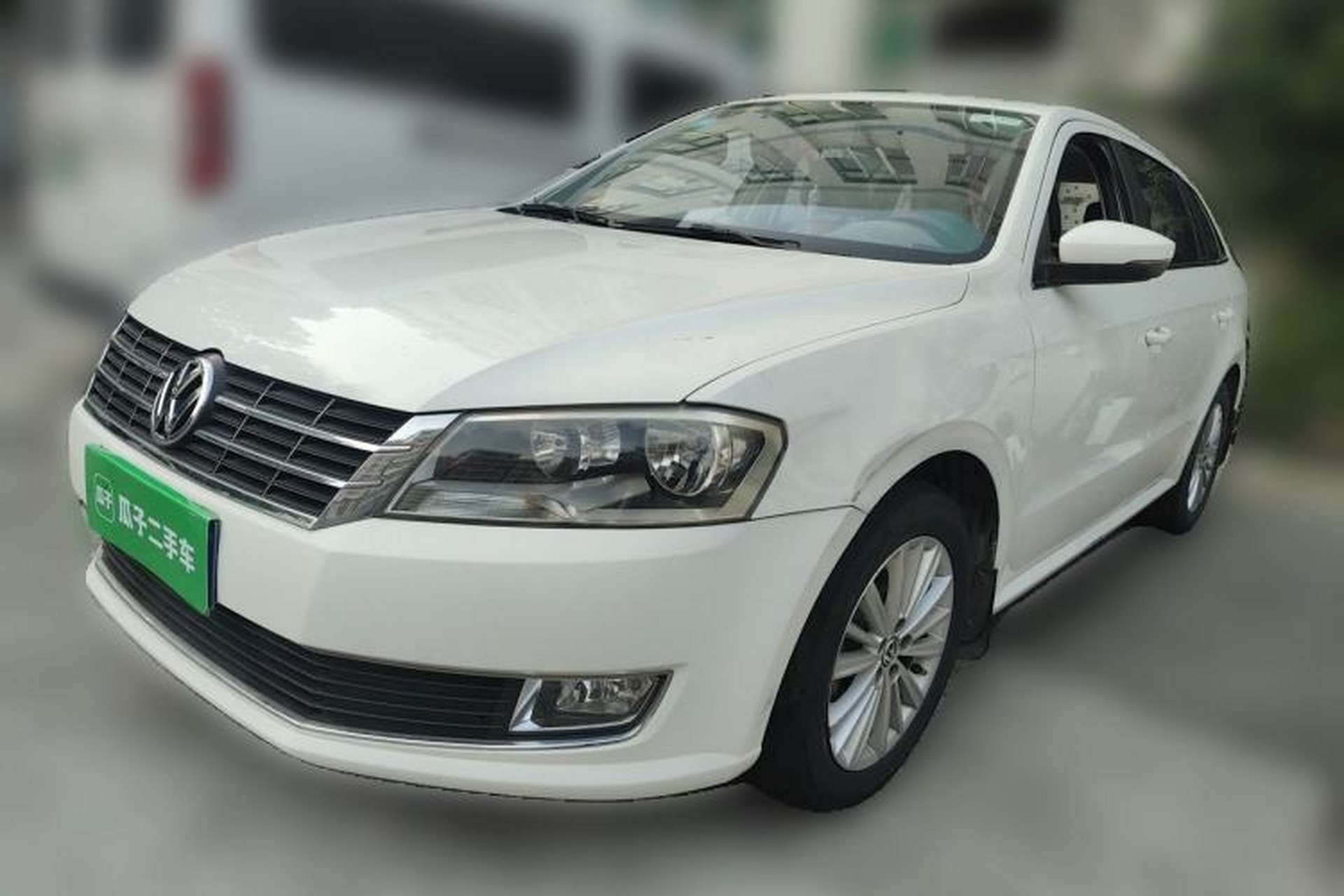 Used Volkswagen Gran Lavida 2013 1.6L Manual Comfort Model Front Left 45 Deg
