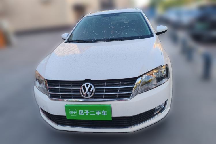 Used Volkswagen Gran Lavida 2013 1.6L Manual Comfort Model Front