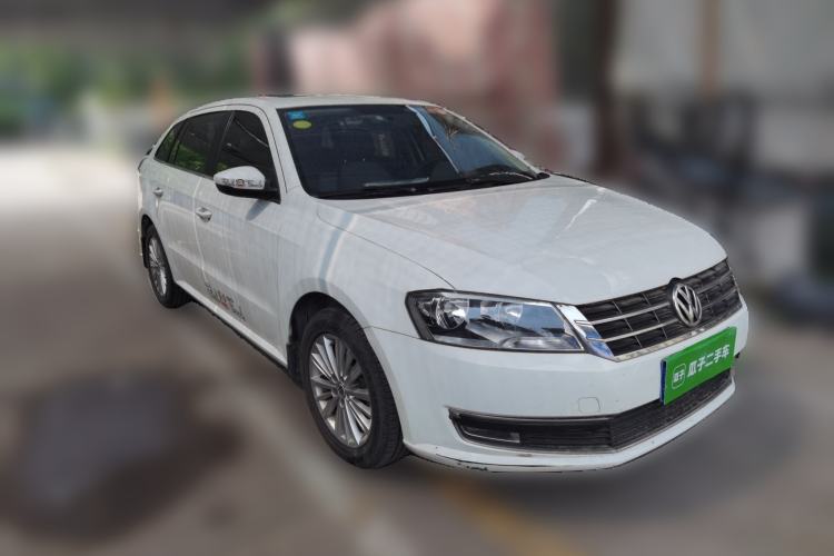 Used Volkswagen Gran Lavida 2013 1.6L Automatic Comfort Model Front Right 45 Deg
