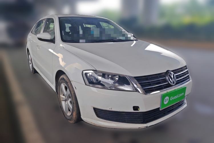 Used Volkswagen Gran Lavida 2013 1.6L Automatic Fashion Model Front Right 45 Deg