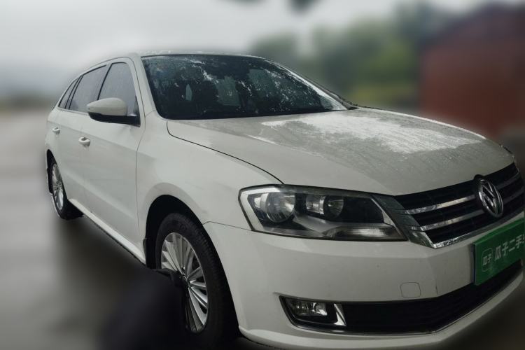 Used Volkswagen Gran Lavida 2013 1.6L Automatic Comfort Model Front Right 45 Deg