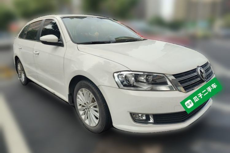 Used Volkswagen Gran Lavida 2013 1.6L Automatic Comfort Model Front Right 45 Deg