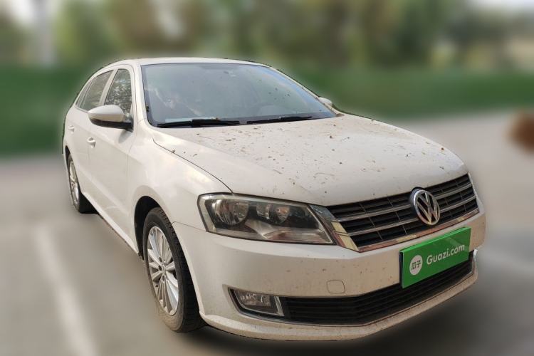 Used Volkswagen Gran Lavida 2013 1.6L Automatic Comfort Model Front Right 45 Deg