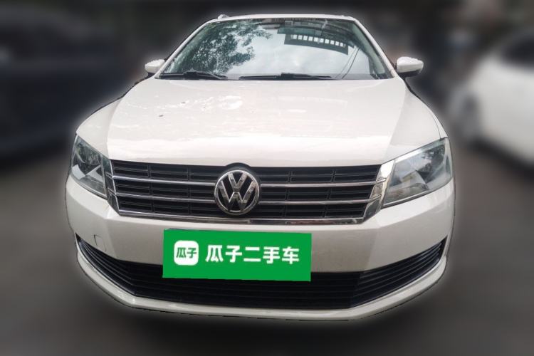 Used Volkswagen Gran Lavida 2013 1.6L Automatic Fashion Model Front