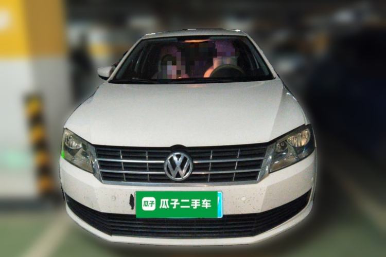 Used Volkswagen Gran Lavida 2013 1.6L Automatic Fashion Model Front
