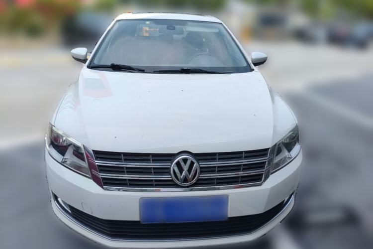 Used Volkswagen Gran Lavida 2013 1.6L Automatic Luxury Model Front