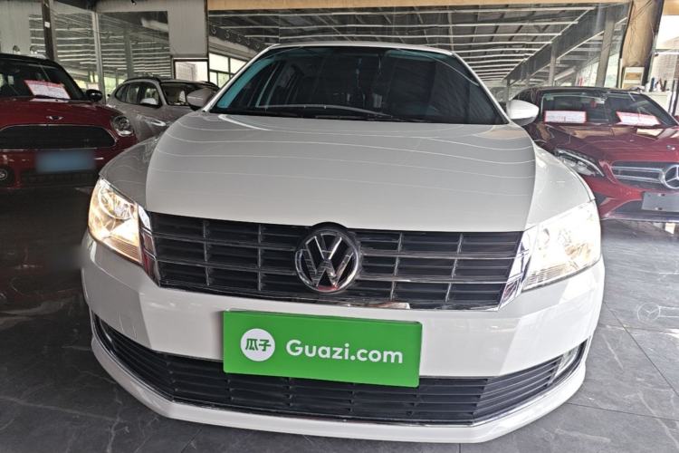 Used Volkswagen Gran Lavida 2013 1.6L Automatic Comfort Model Front