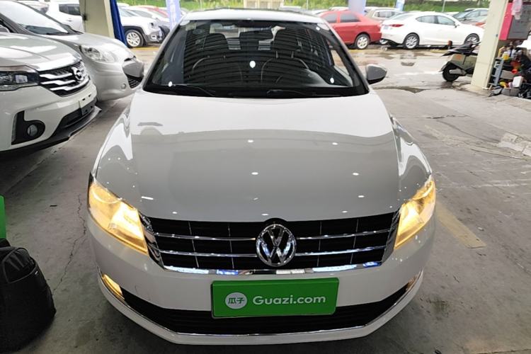 Used Volkswagen Gran Lavida 2013 1.6L Automatic Comfort Model Front