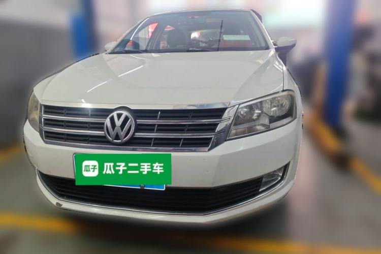 Used Volkswagen Gran Lavida 2013 1.4 TSI Automatic Comfort Model Front