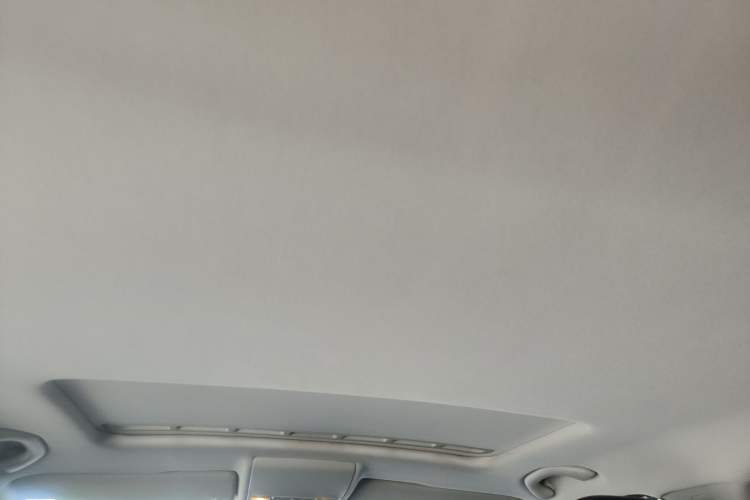 Used Volkswagen Gran Lavida 2013 1.4 TSI Automatic Luxury Model Headliner