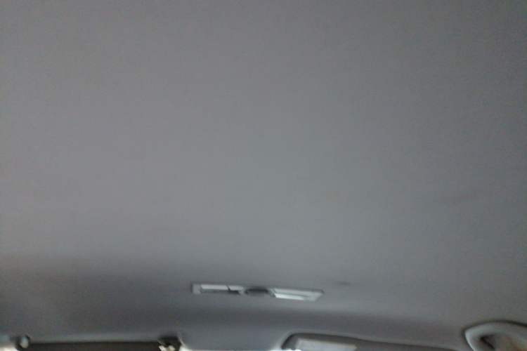 Used Volkswagen Gran Lavida 2013 1.6L Automatic Fashion Model Headliner