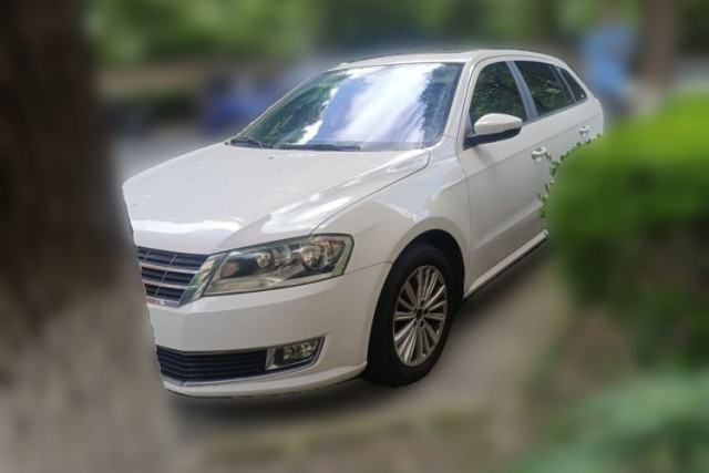 Used Volkswagen Gran Lavida 2013 1.4 TSI Automatic Comfort Model