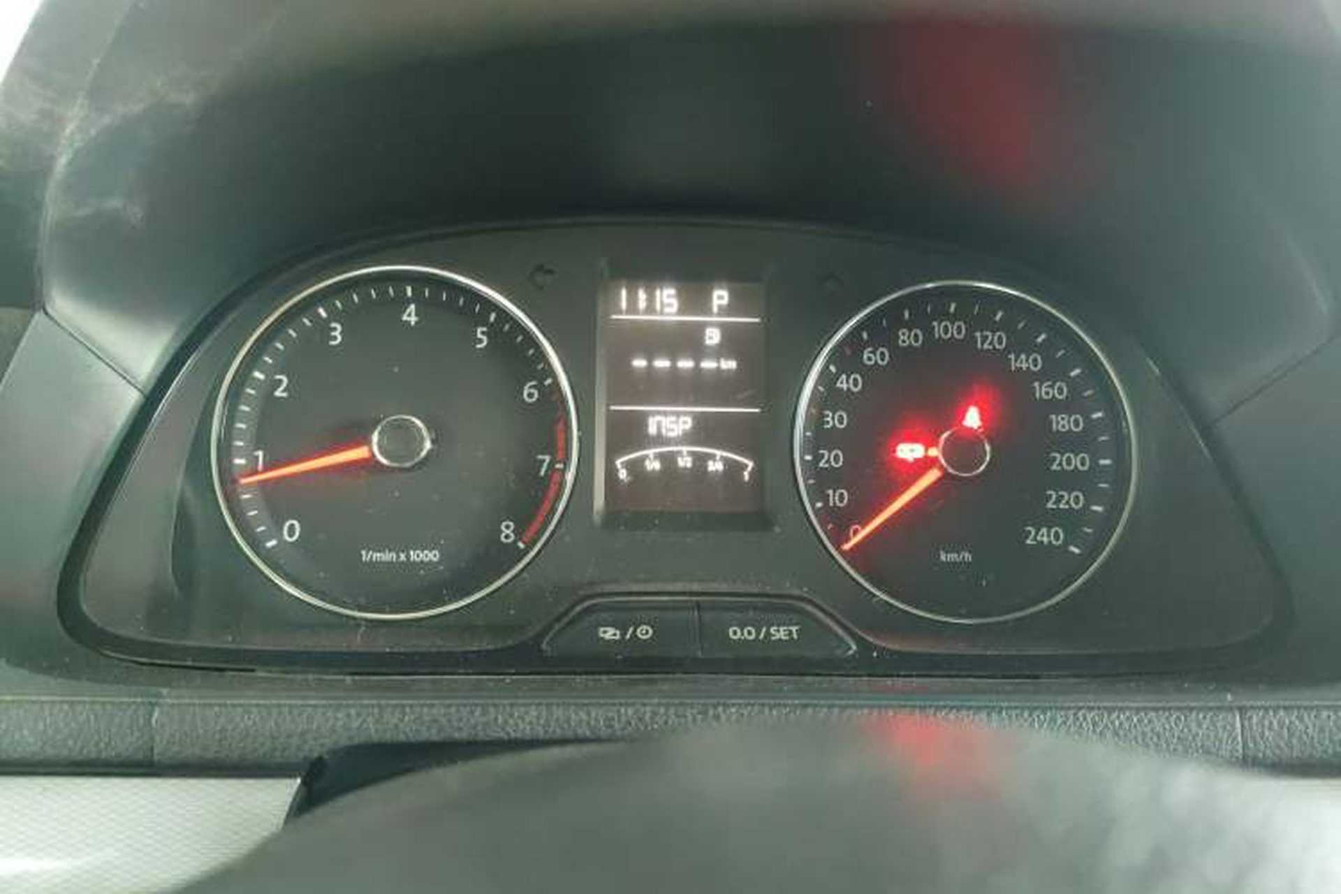 Used Volkswagen Gran Lavida 2013 1.4 TSI Automatic Comfort Model Instrument Cluster