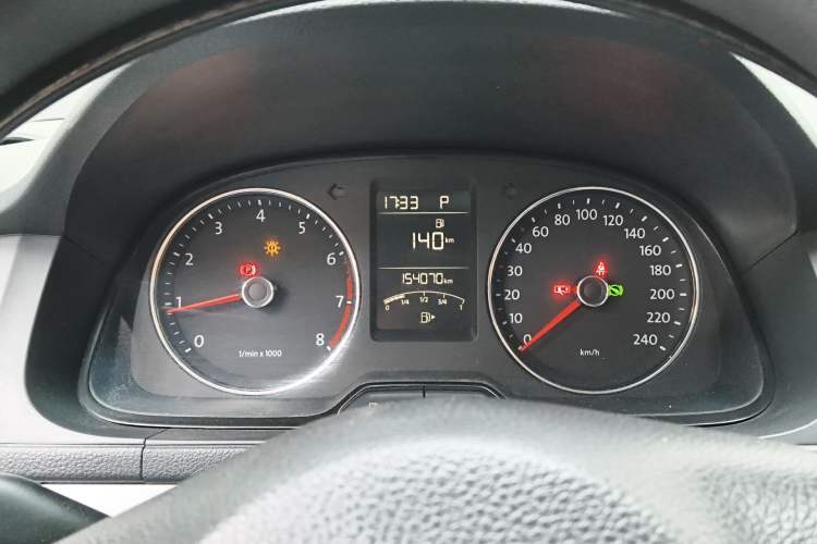 Used Volkswagen Gran Lavida 2013 1.6L Automatic Comfort Model Instrument Cluster