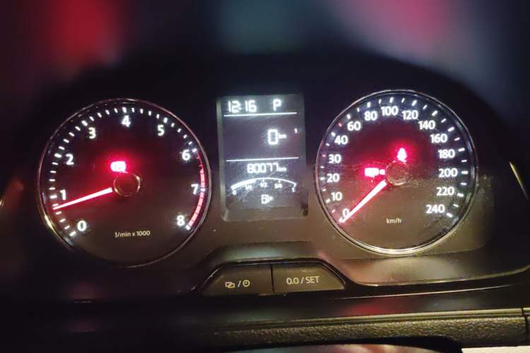 Used Volkswagen Gran Lavida 2013 1.6L Automatic Comfort Model Instrument Cluster