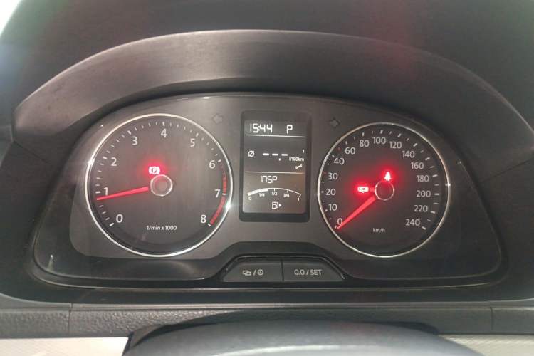 Used Volkswagen Gran Lavida 2013 1.6L Automatic Comfort Model Instrument Cluster