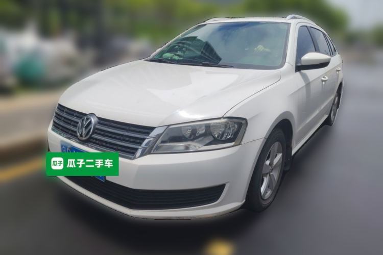 Used Volkswagen Gran Lavida 2013 1.6L Automatic Fashion Model Guazi used car, China used car export, Used car for sale, Used  cars, Cheapest cars for sale