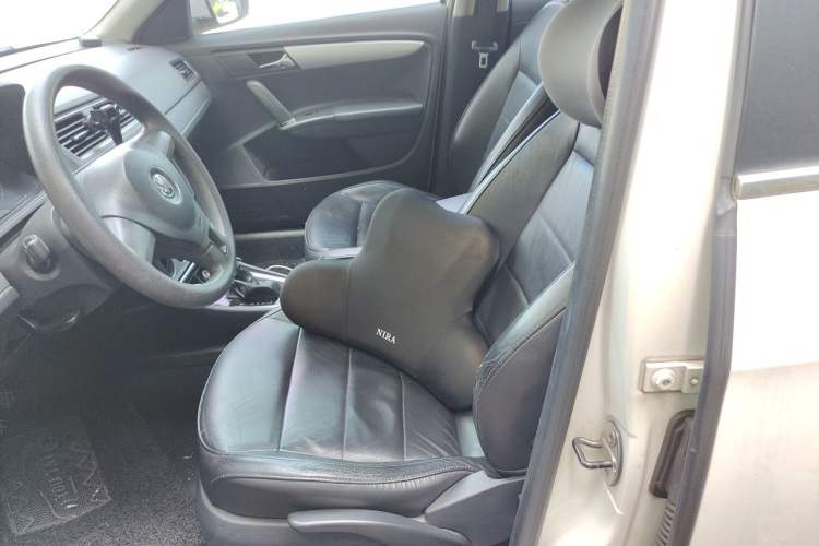 Used Volkswagen Gran Lavida 2013 1.4 TSI Automatic Comfort Model Left Front Seat