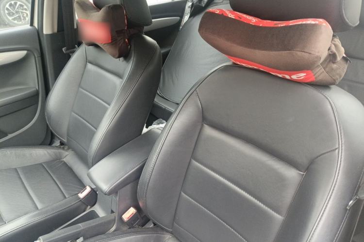 Used Volkswagen Gran Lavida 2013 1.6L Manual Comfort Model Left Front Seat